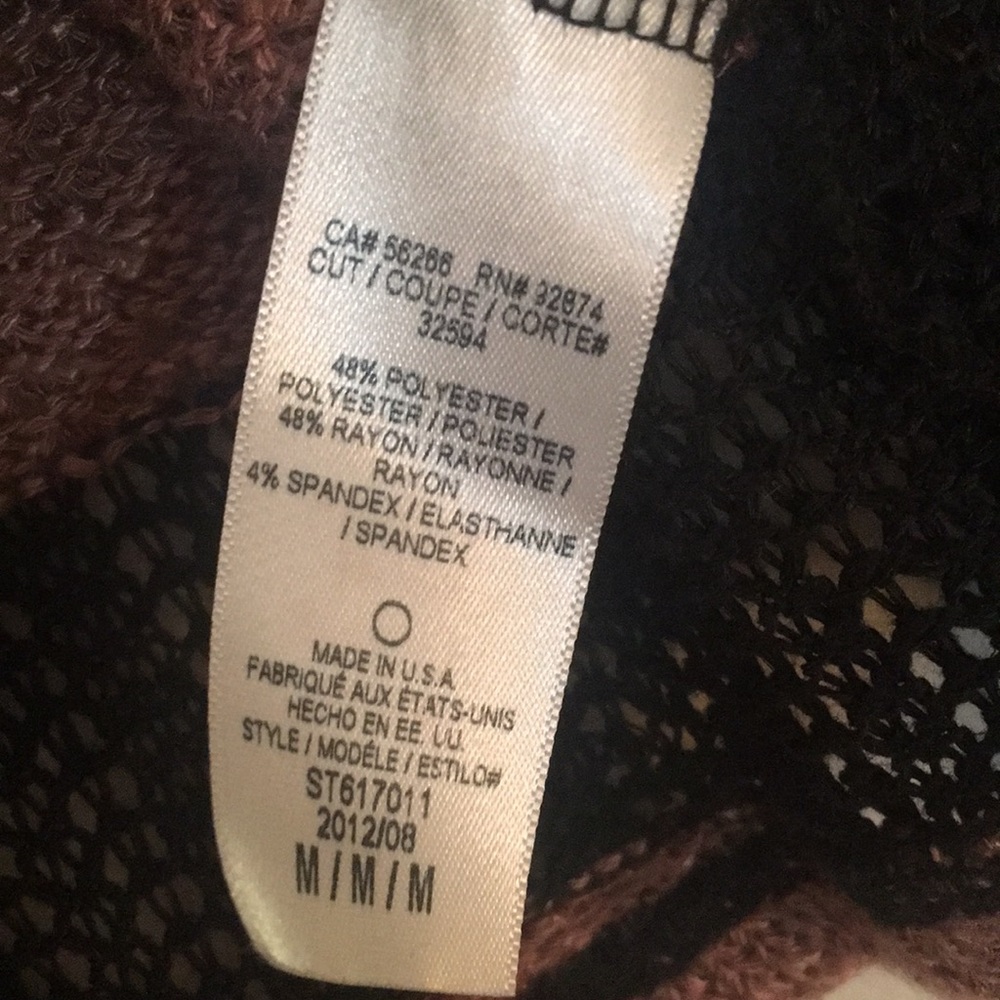 Splendid Sweater - Picture 3 of 3